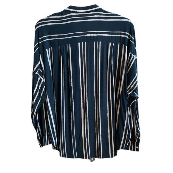 RW&CO. Blouse Blue & White size US XL - Picture 3 of 6